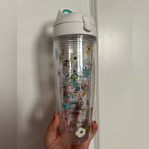 Disney Epcot 2020 Flower & Garden Festival Tervis Sport Tumbler 20-Oz - Picture 3 of 9